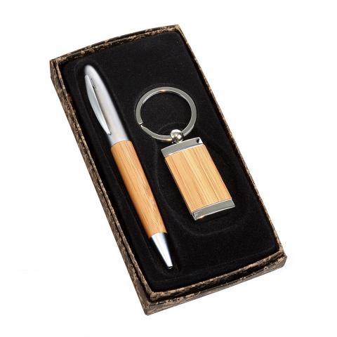 Brinde caneta e chaveiro em metal e bambu personalizados.