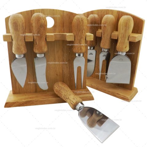 Brinde kit queijo 4pçs personalizado.