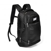 Brinde mochila esportiva 25L personalizada.