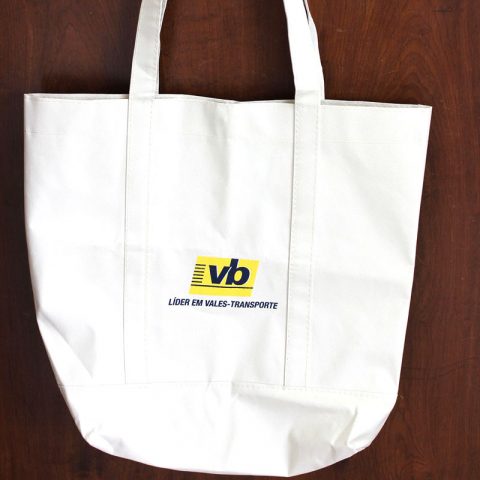 Brindes sacolas ecológicas personalizadas.