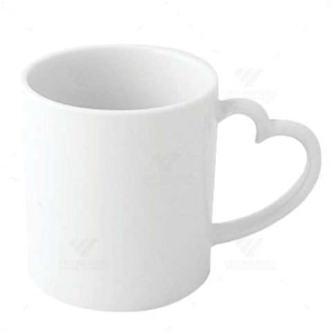 Brindes Canecas Cerâmica Alça Coração 325ml Personalizadas.