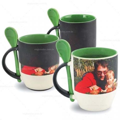 Brindes canecas cerâmicas mágicas com interior colorido personalizadas.