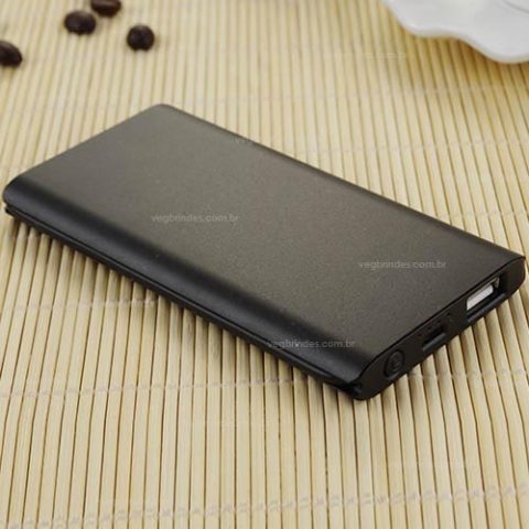 Brindes carregadores portáteis 5600mAh personalizados.