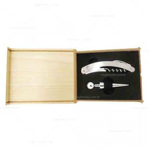 Brindes kits vinho 2pçs personalizados.