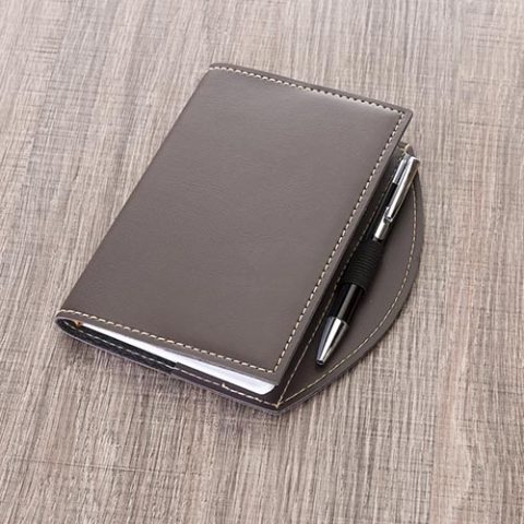 Brindes cadernetas moleskine 15,2x13,3cm personalizadas.