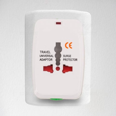 Brindes Adaptadores Universais Personalizados.