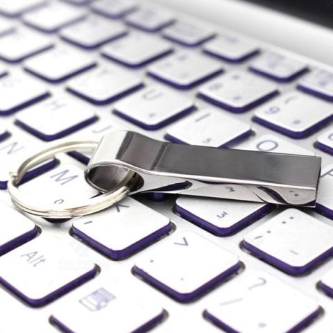 Brindes Pen Drives Metal Personalizados.