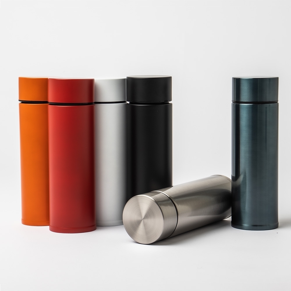 Brinde Garrafa Térmica 320ml Personalizada - Veg Brindes Curitiba Personalizados. Brinde Garrafa Térmica 320ml Personalizada - Veg Brindes Curitiba Personalizados.