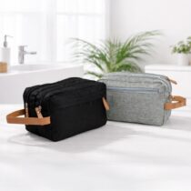 Necessaire poliéster personalizada. Necessaire poliéster personalizada.